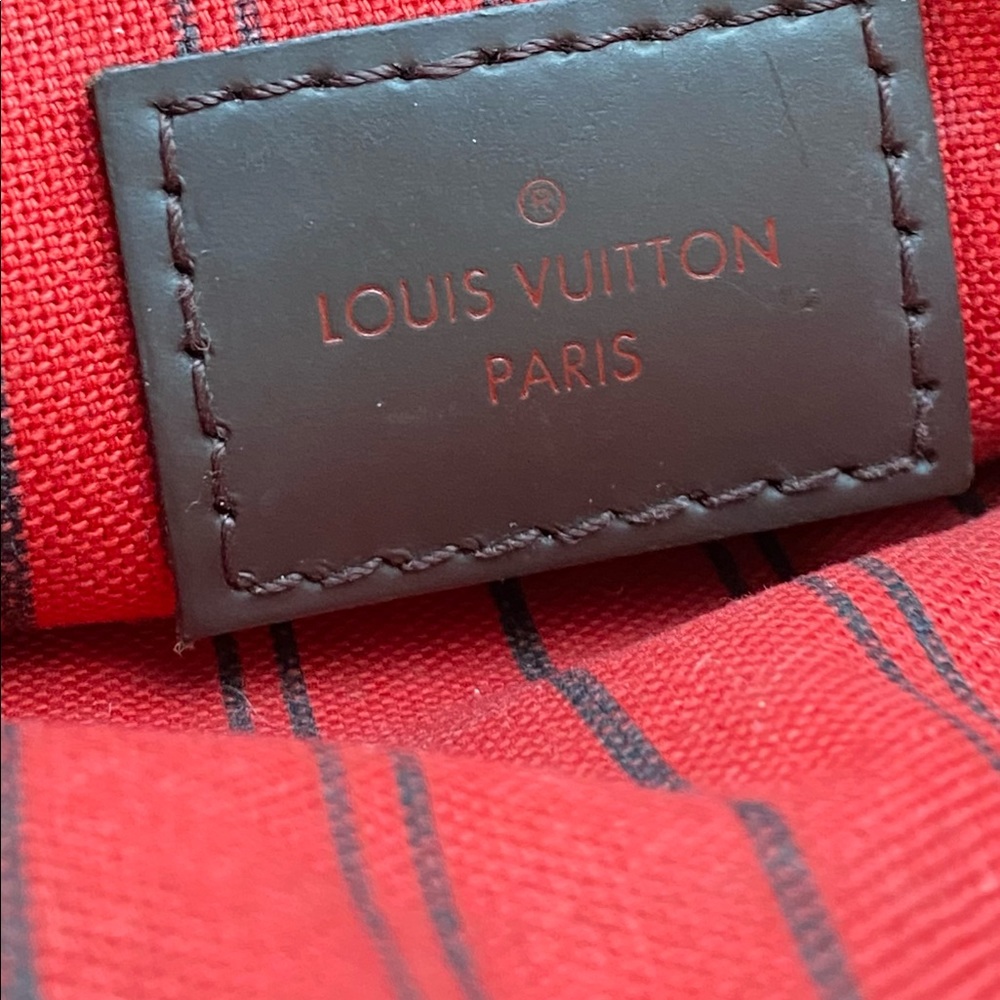 āSOLDāAuthentic Louis Vuitton Neverfull MM with Pouch - Picture 16 of 16